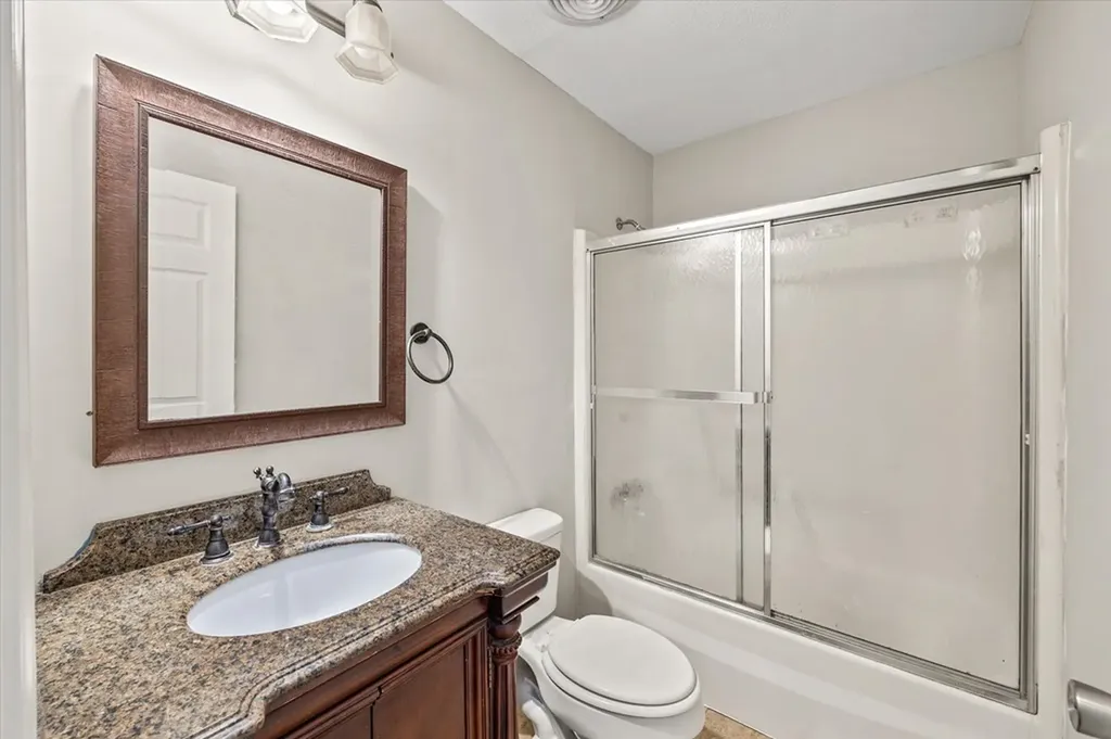 160 Martin Ridge Lane Gainesboro TN 38562