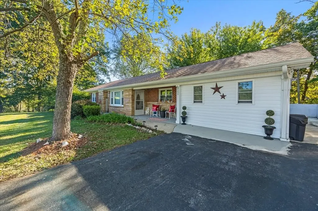 5554 Dodson Branch Road Cookeville TN 38501