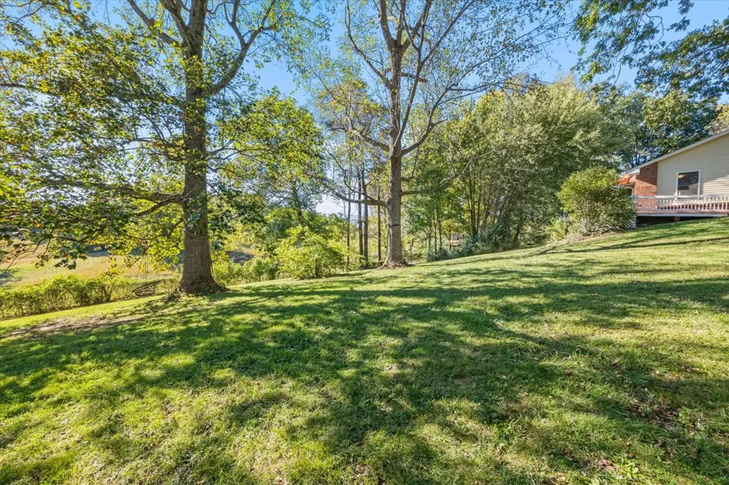 5554 Dodson Branch Road Cookeville TN 38501