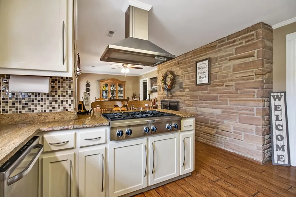 1031 Allardt Highway Jamestown TN 38556