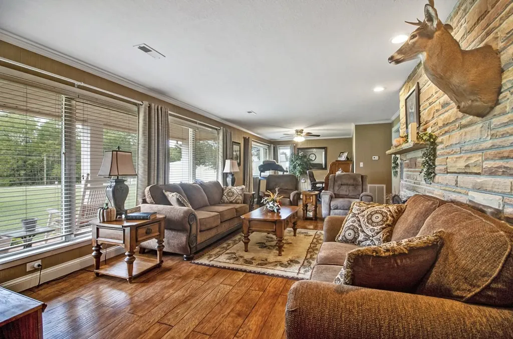 1031 Allardt Highway Jamestown TN 38556