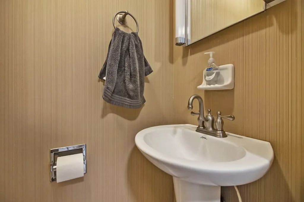 1031 Allardt Highway Jamestown TN 38556