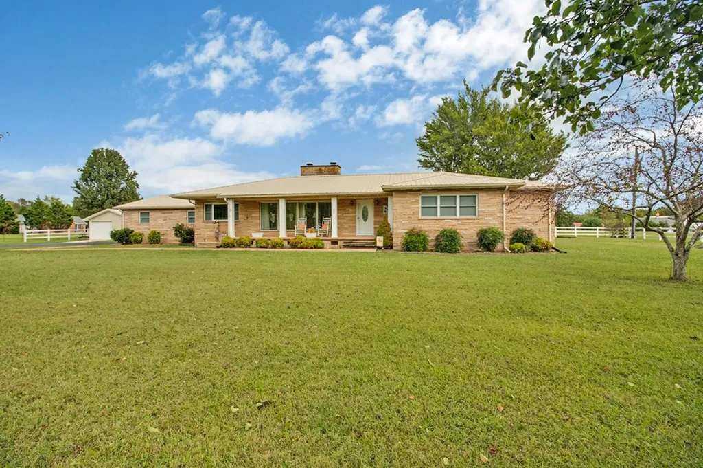 1031 Allardt Highway Jamestown TN 38556