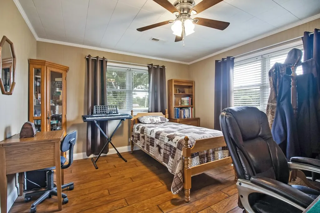 1031 Allardt Highway Jamestown TN 38556