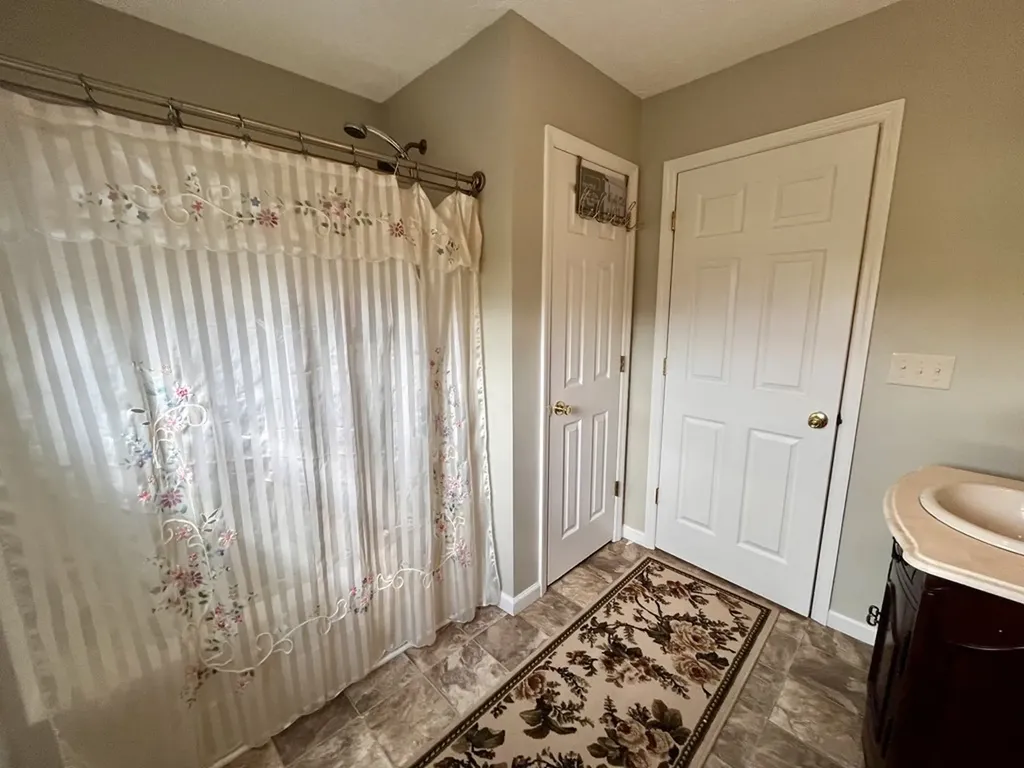 4038 Mount Zion Road Morrison TN 37357