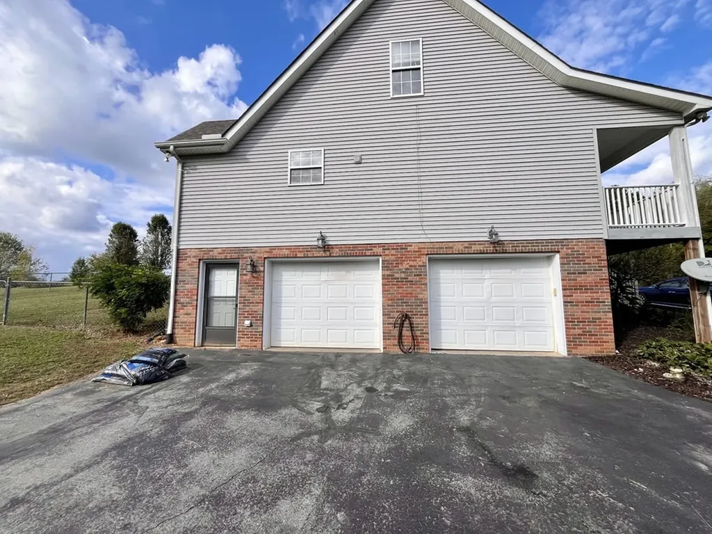 4038 Mount Zion Road Morrison TN 37357