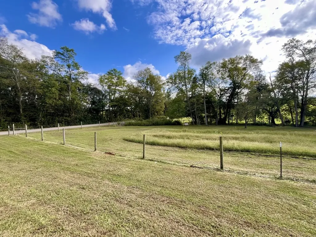 4038 Mount Zion Road Morrison TN 37357