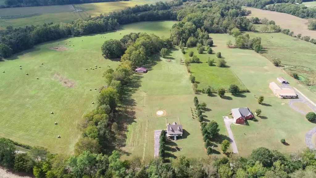 4038 Mount Zion Road Morrison TN 37357