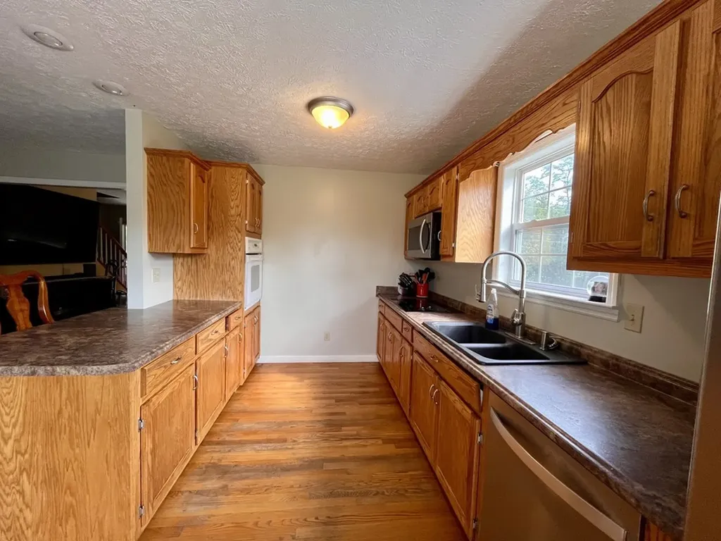 4038 Mount Zion Road Morrison TN 37357