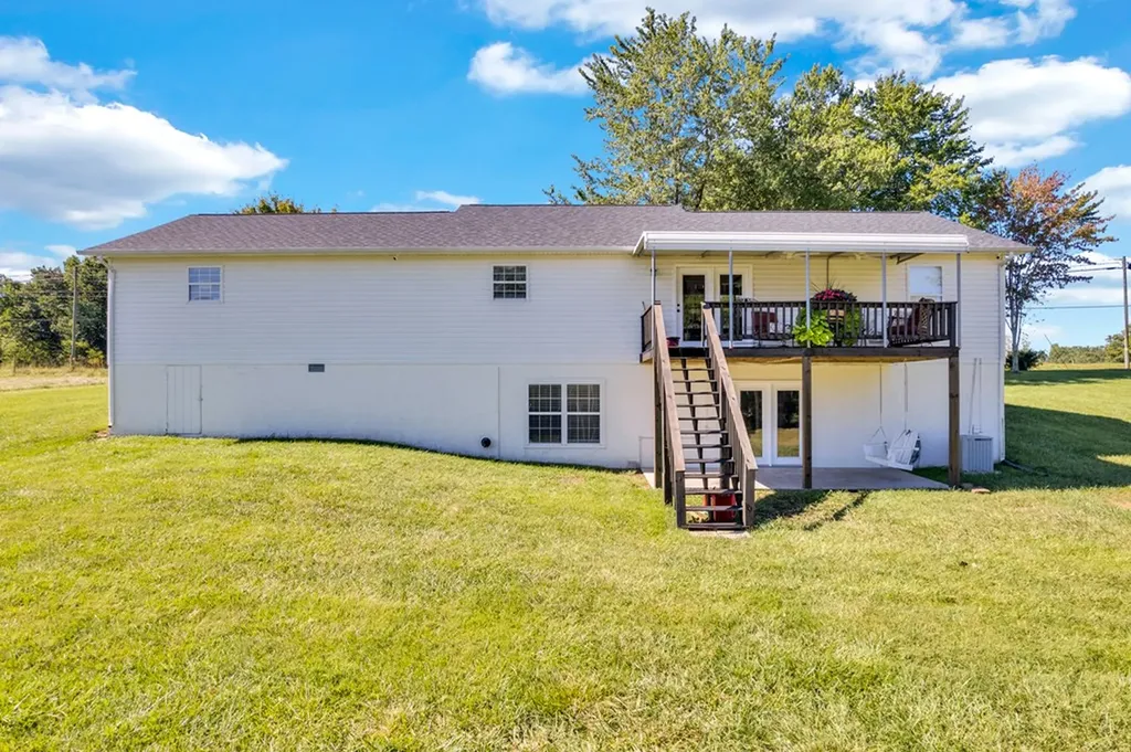 1461 Pennsylvania Avenue Jamestown TN 38556