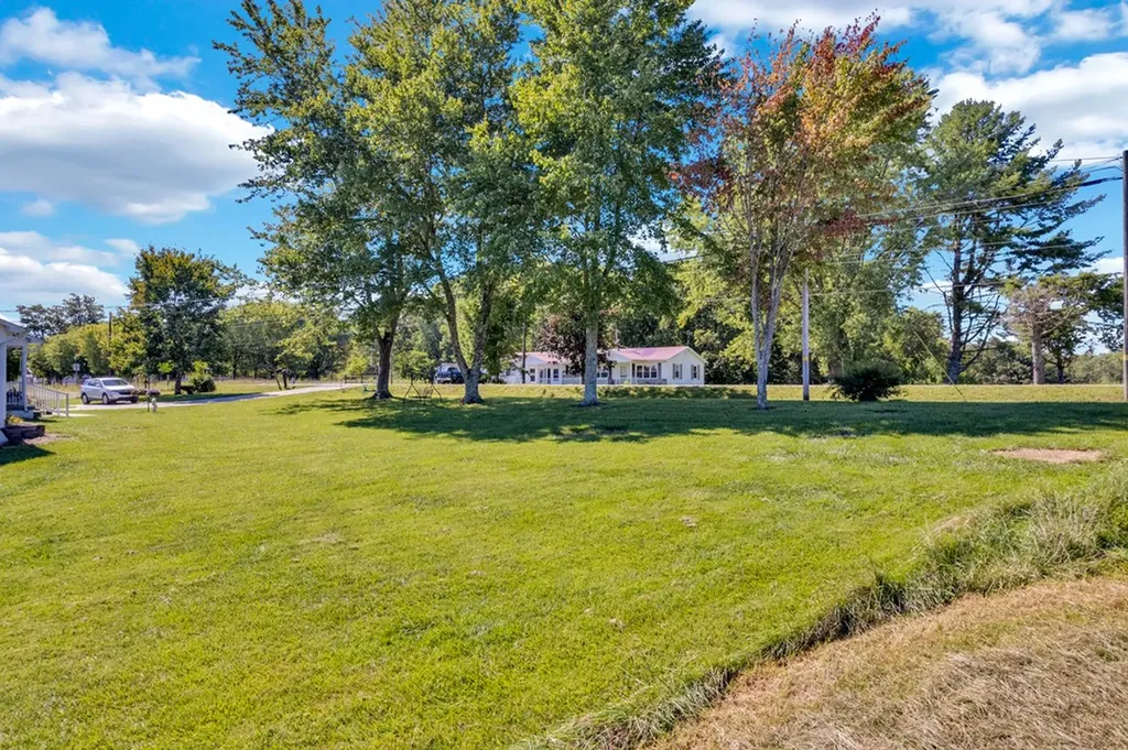 1461 Pennsylvania Avenue Jamestown TN 38556