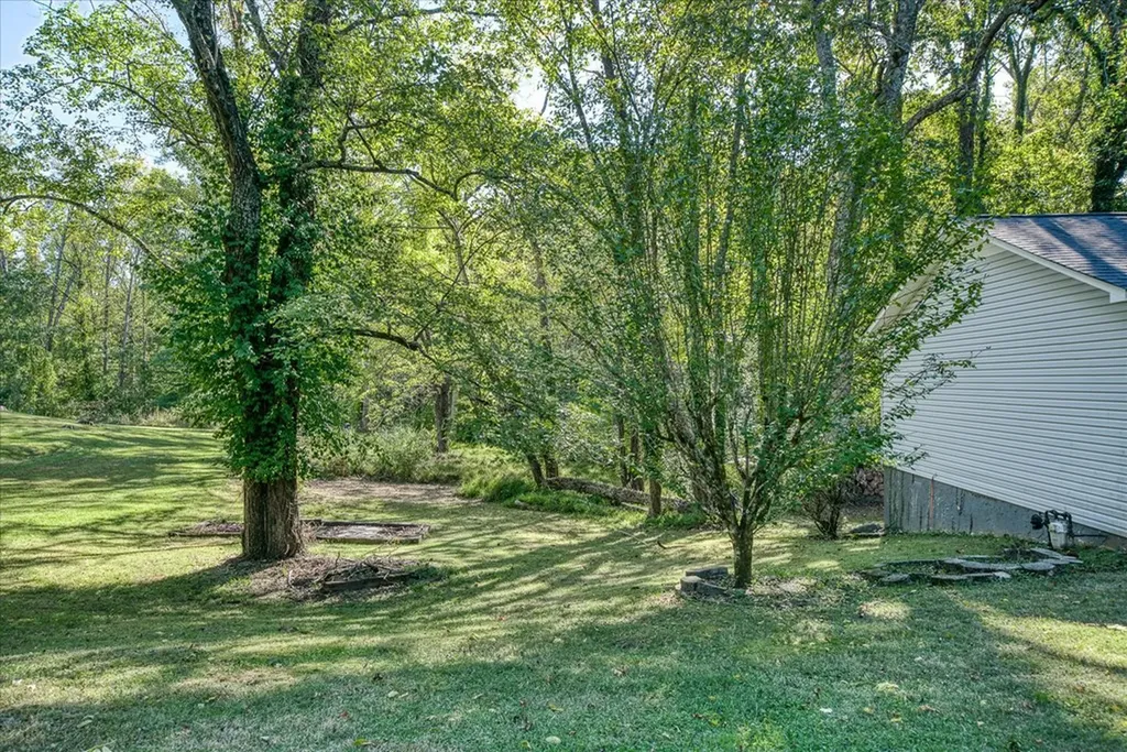 740 Robinson Road Cookeville TN 38501