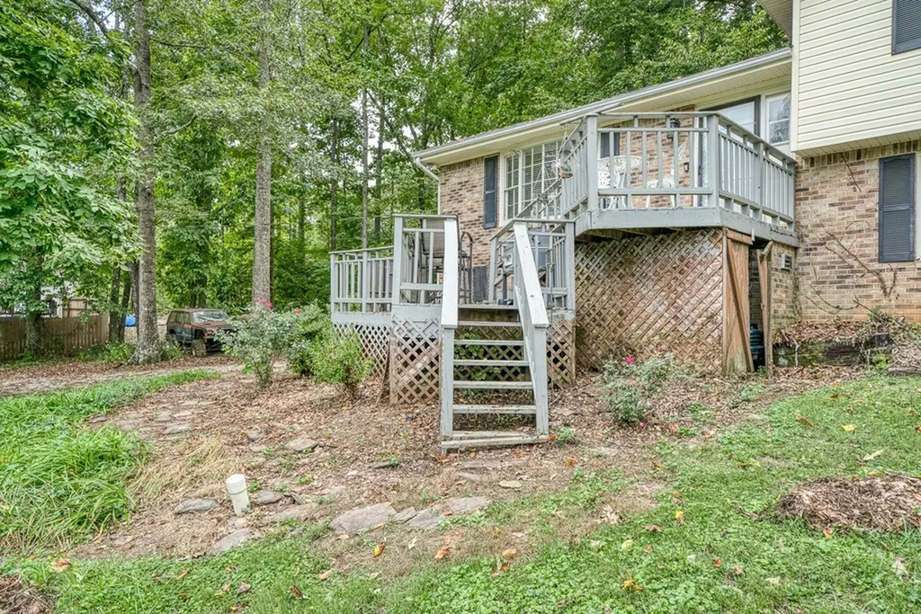 1671 New Hope Drive Cookeville TN 38506-5528