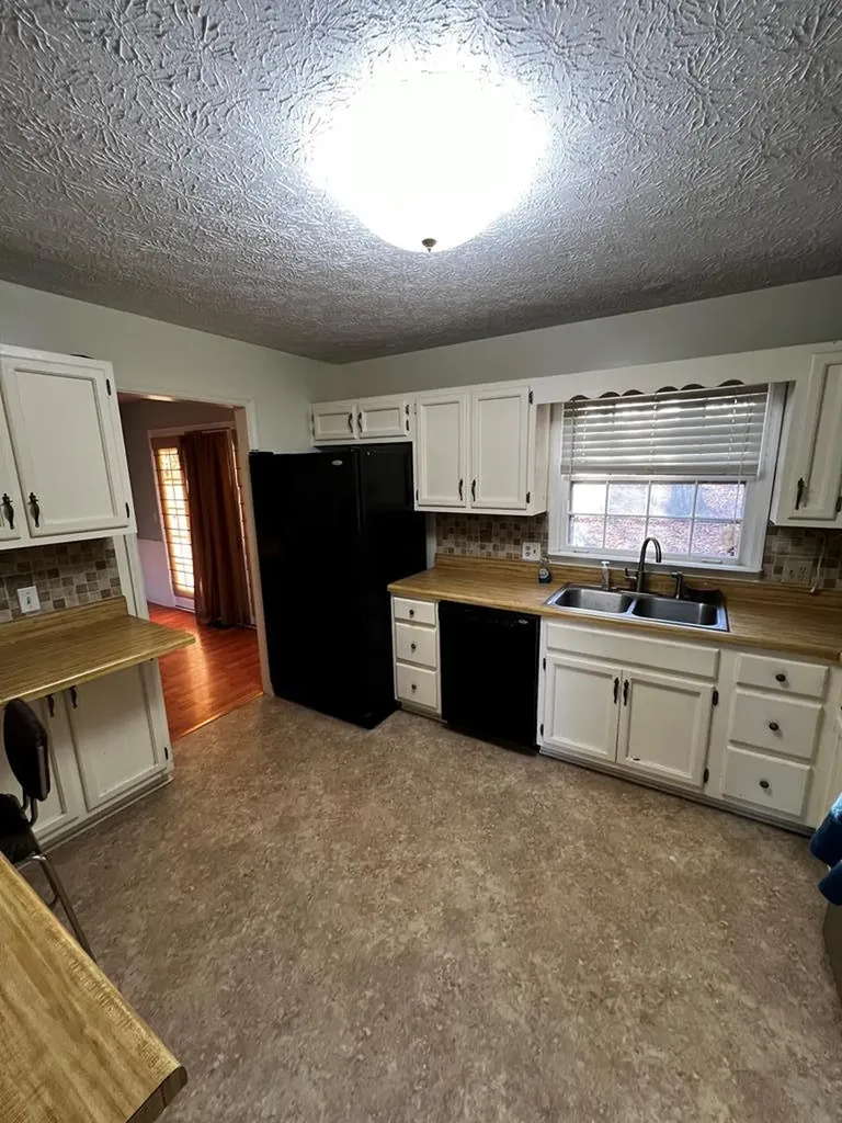 1671 New Hope Drive Cookeville TN 38506-5528