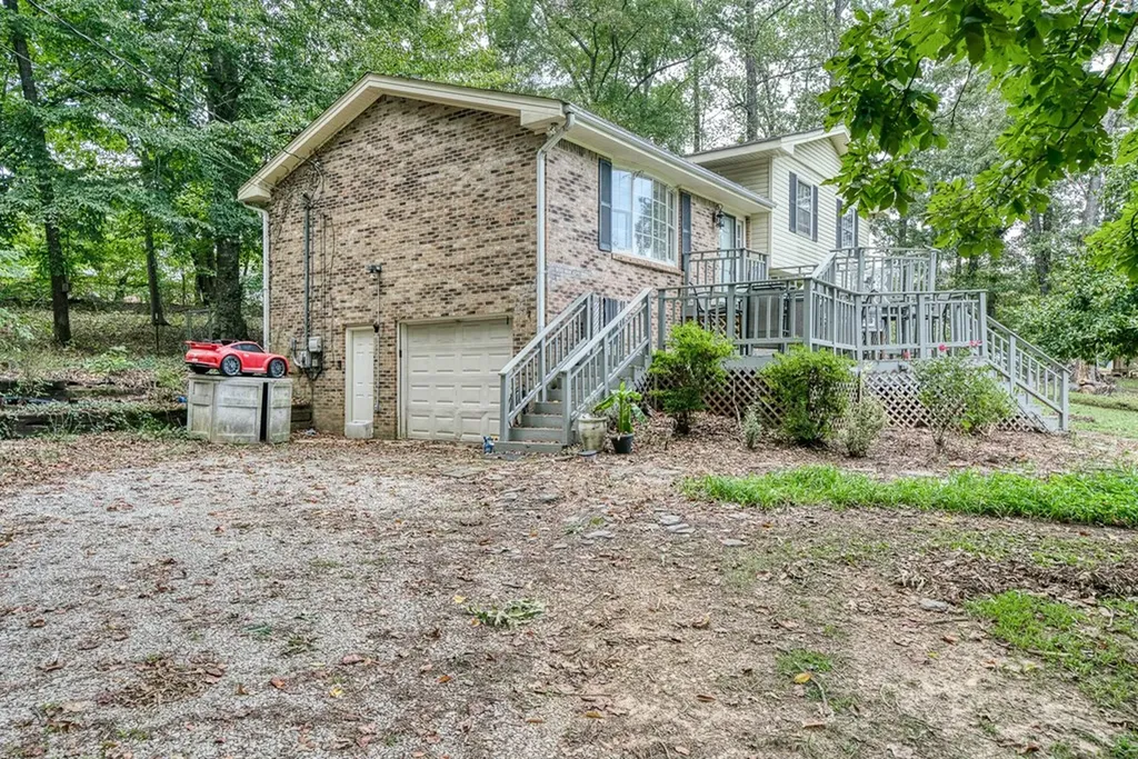 1671 New Hope Drive Cookeville TN 38506-5528