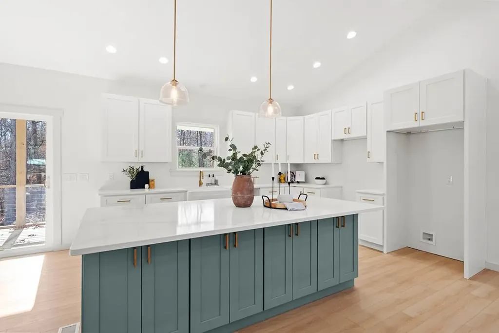 3019 Pomo Circle Crossville TN 38572