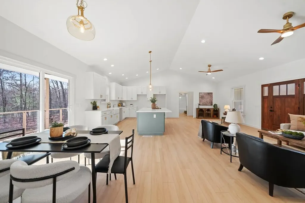 3019 Pomo Circle Crossville TN 38572