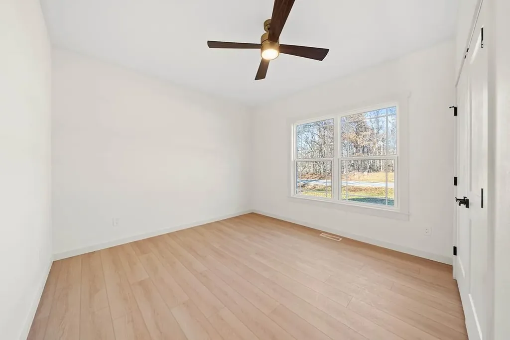 3019 Pomo Circle Crossville TN 38572