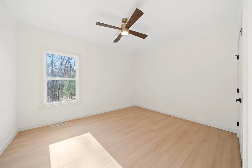 3019 Pomo Circle Crossville TN 38572