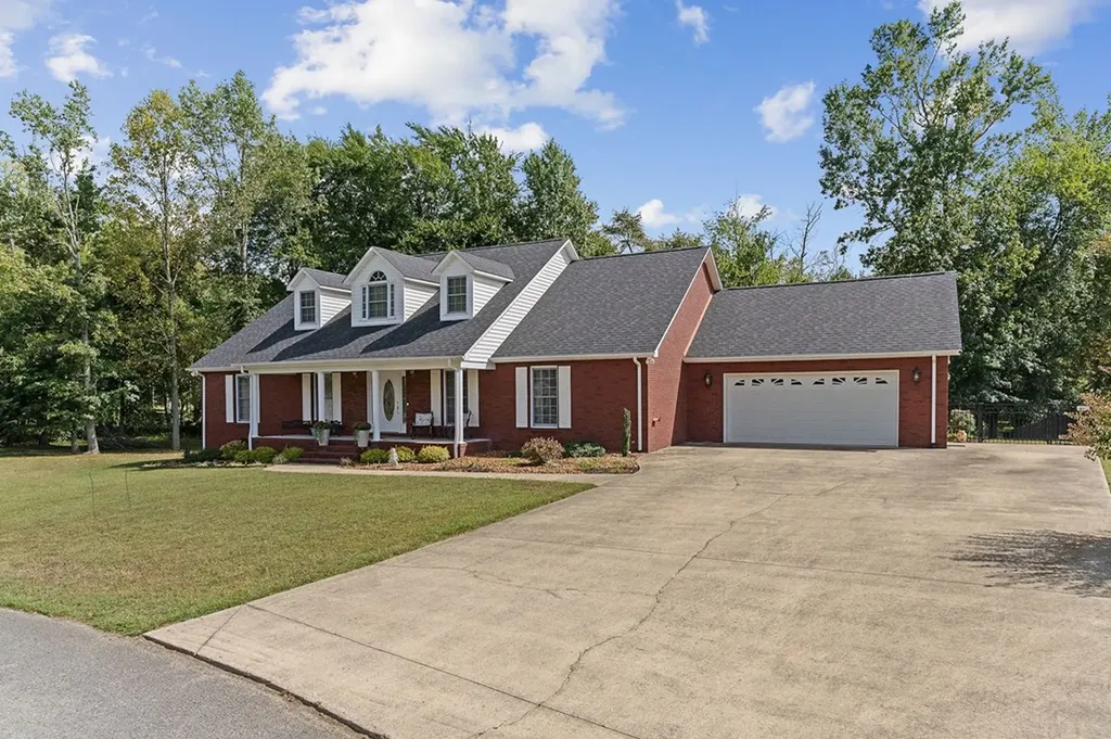 317 Taylor Circle Cookeville TN 38506