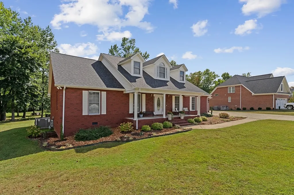 317 Taylor Circle Cookeville TN 38506