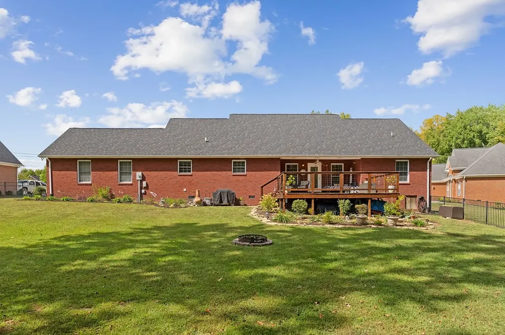 317 Taylor Circle Cookeville TN 38506