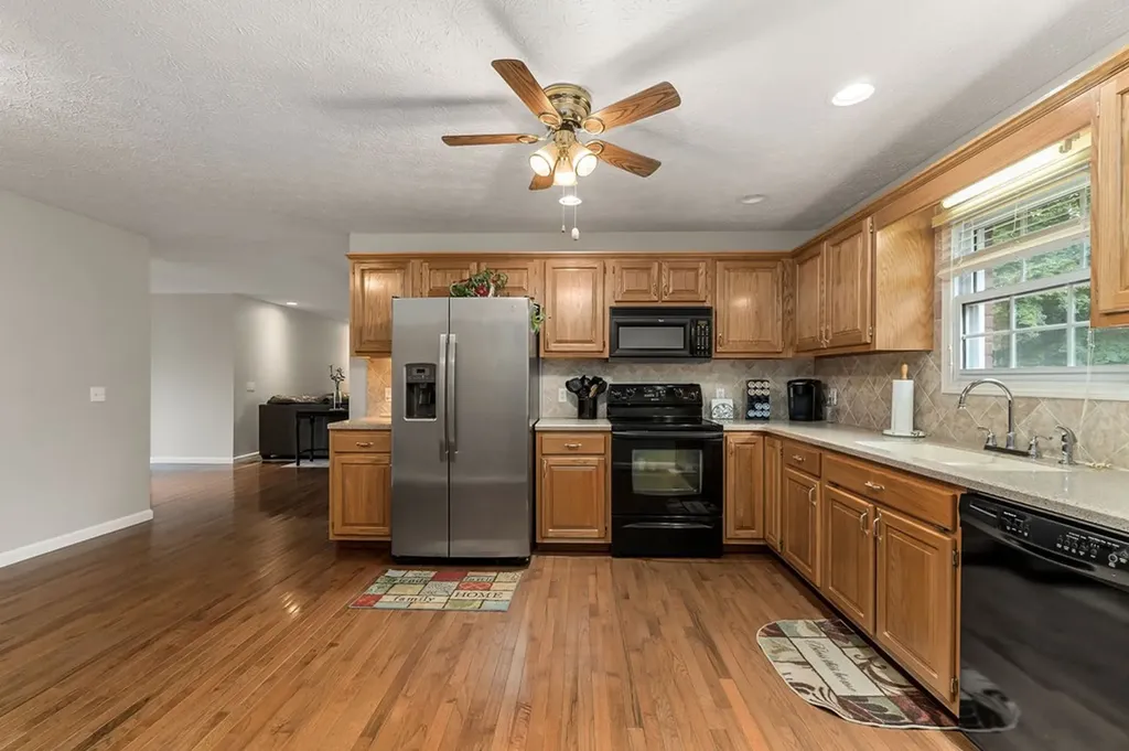317 Taylor Circle Cookeville TN 38506