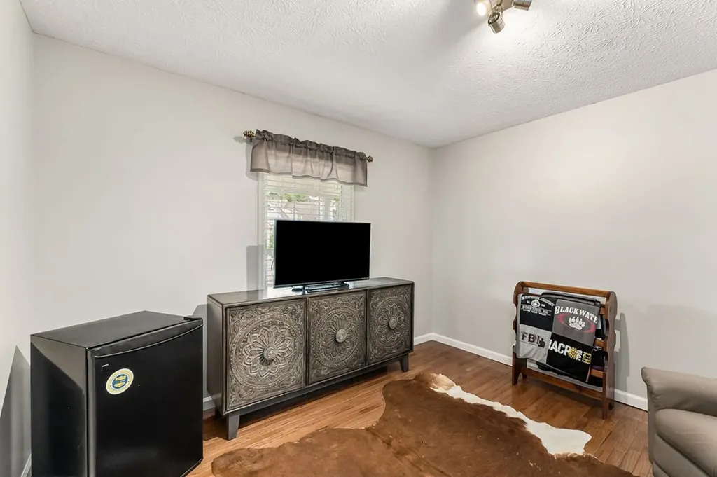 317 Taylor Circle Cookeville TN 38506