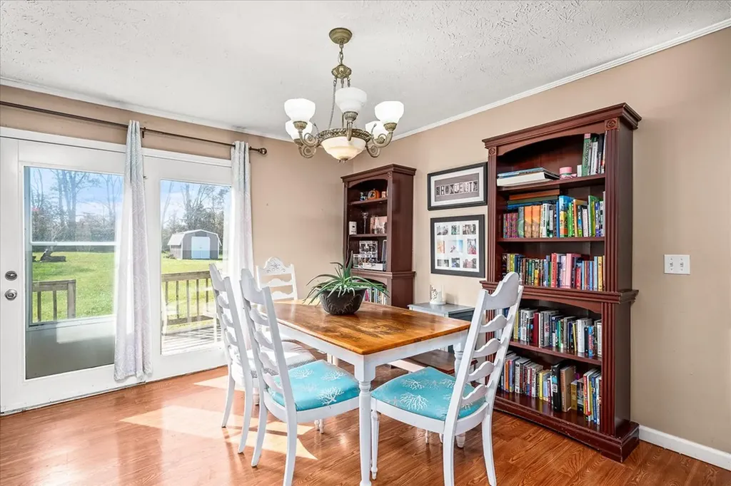 945 Cindy Drive Cookeville TN 38506