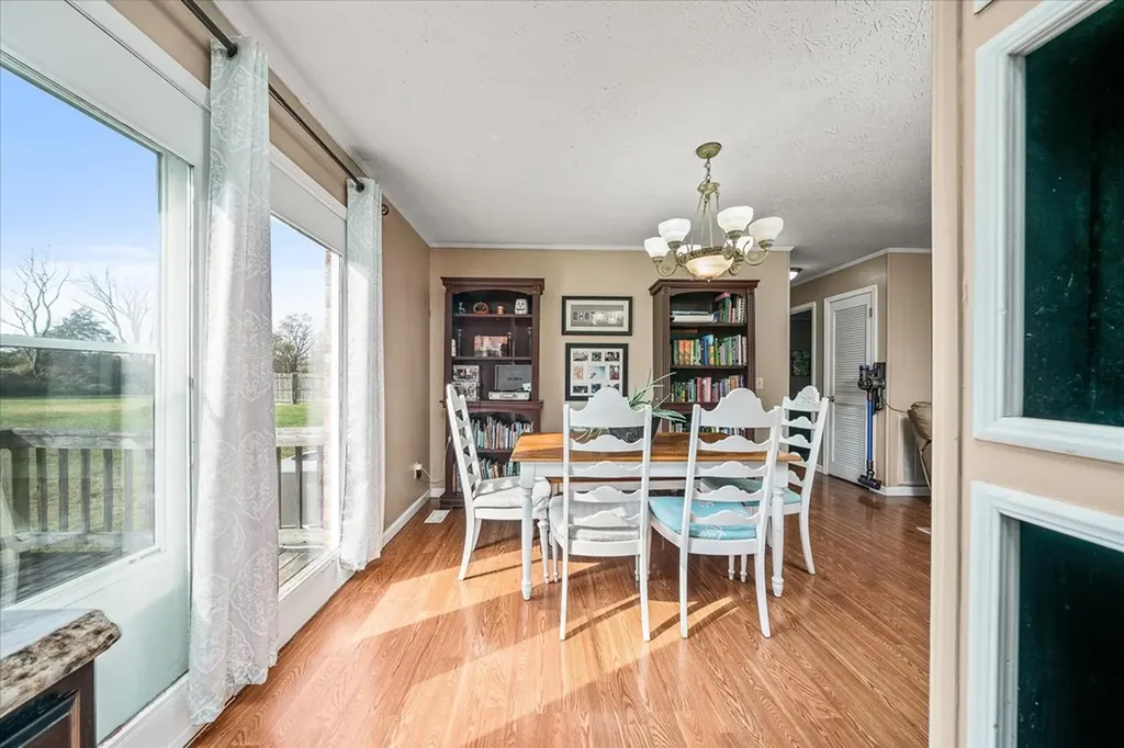 945 Cindy Drive Cookeville TN 38506