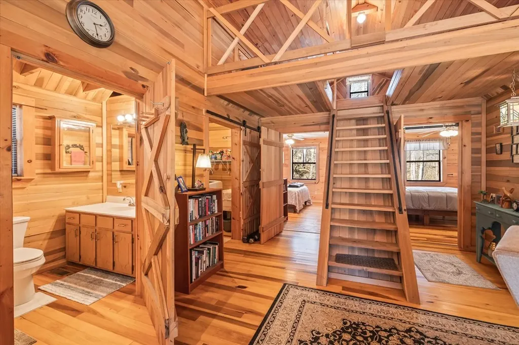 1198 Roughshod Hollow Road Byrdstown TN 38549