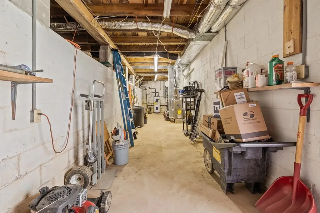 1198 Roughshod Hollow Road Byrdstown TN 38549