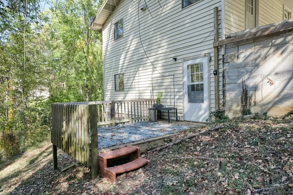 939 Watauga Road Cookeville TN 38506-4350