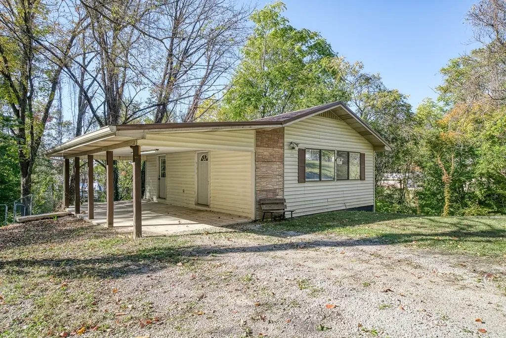 939 Watauga Road Cookeville TN 38506-4350