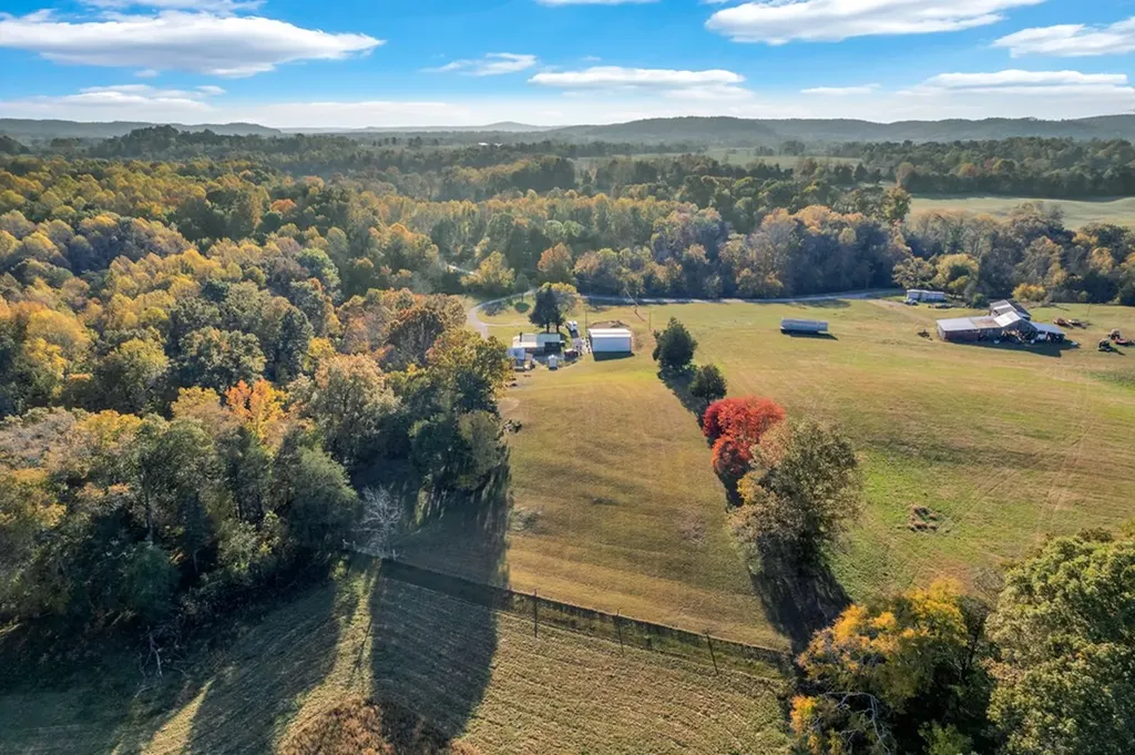 1353 Frank Sims Road Sparta TN 38583