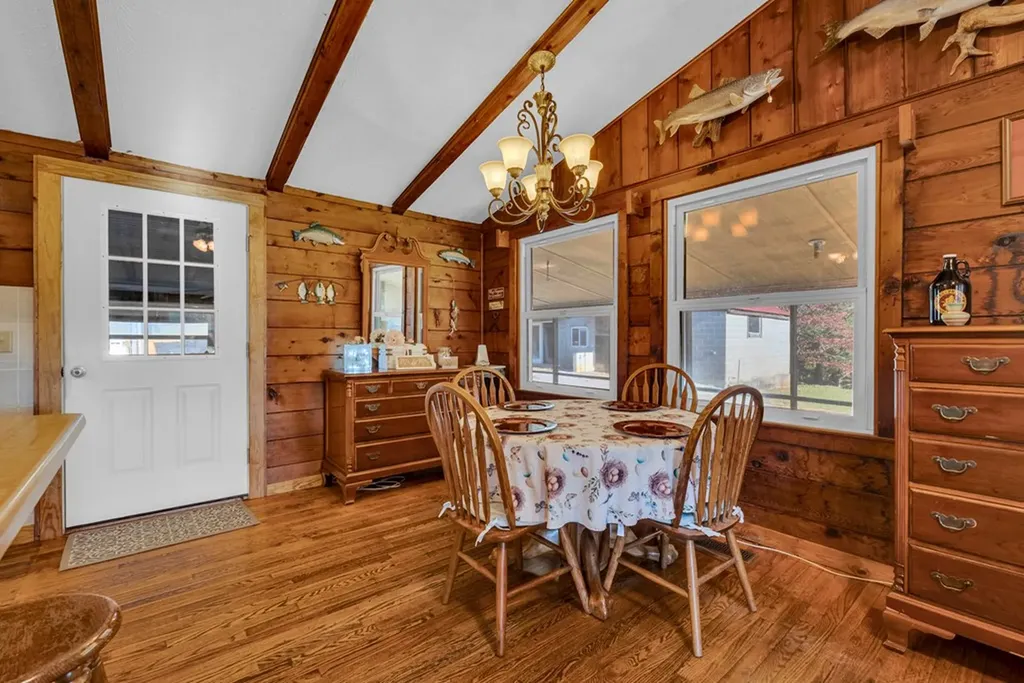 1353 Frank Sims Road Sparta TN 38583