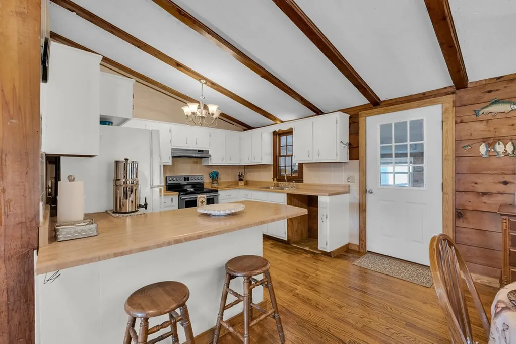 1353 Frank Sims Road Sparta TN 38583