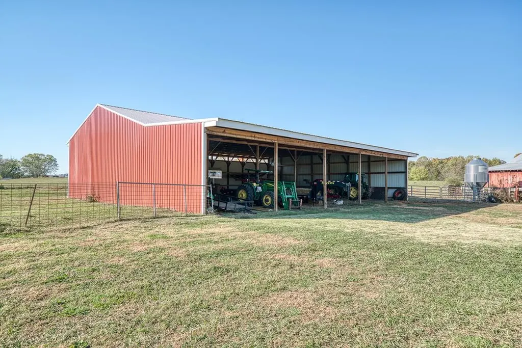 512 Frank Massa Road Sparta TN 38583