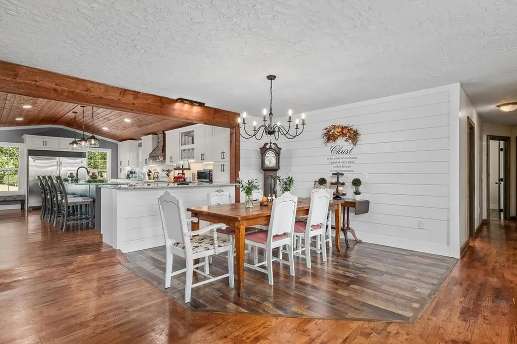 512 Frank Massa Road Sparta TN 38583