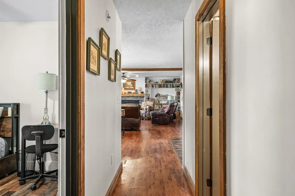 512 Frank Massa Road Sparta TN 38583