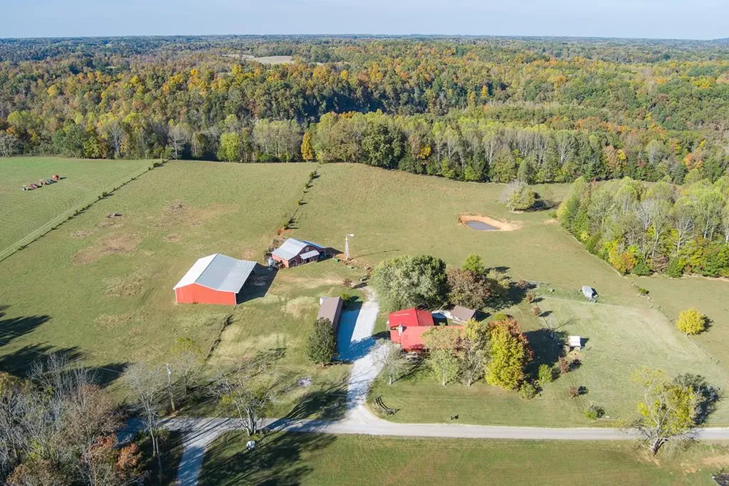 512 Frank Massa Road Sparta TN 38583