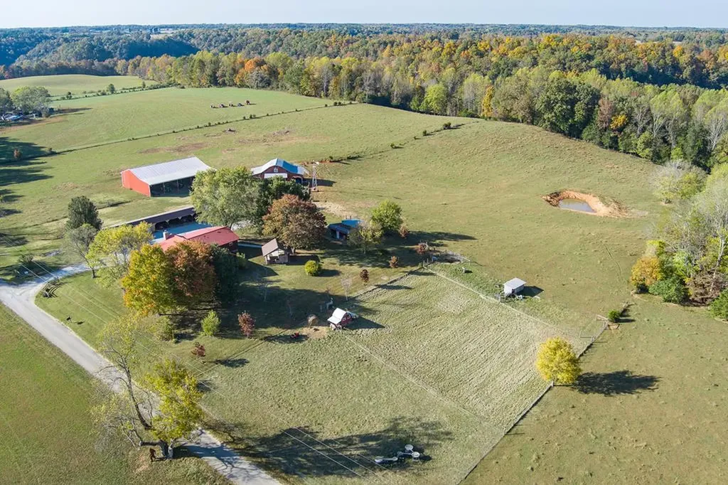 512 Frank Massa Road Sparta TN 38583