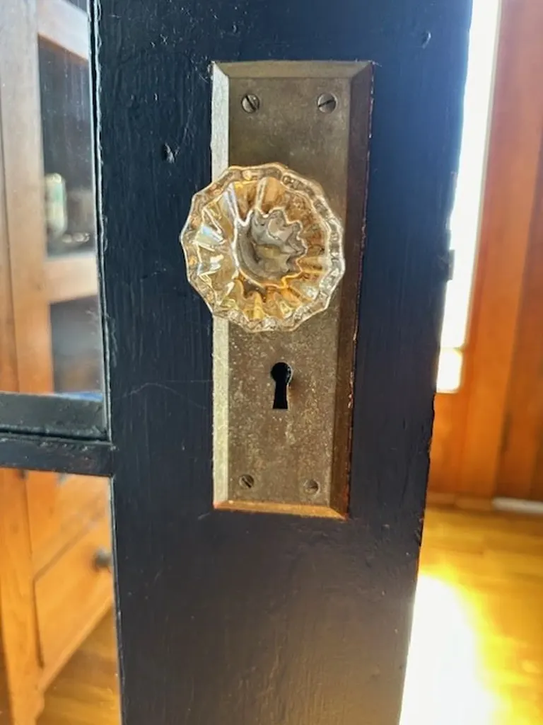 6 W. College Street Sparta TN 38583