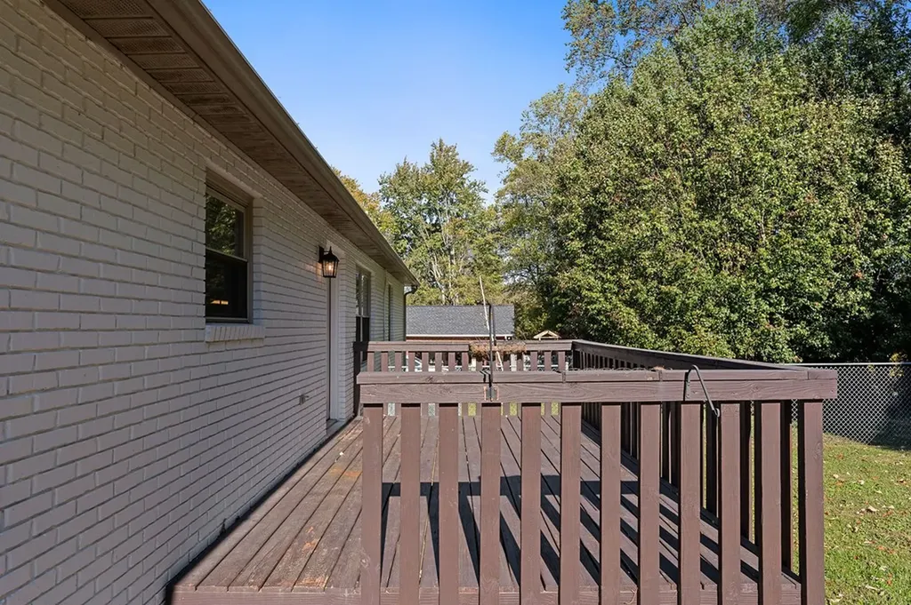 137 Old Qualls Road Cookeville TN 38506