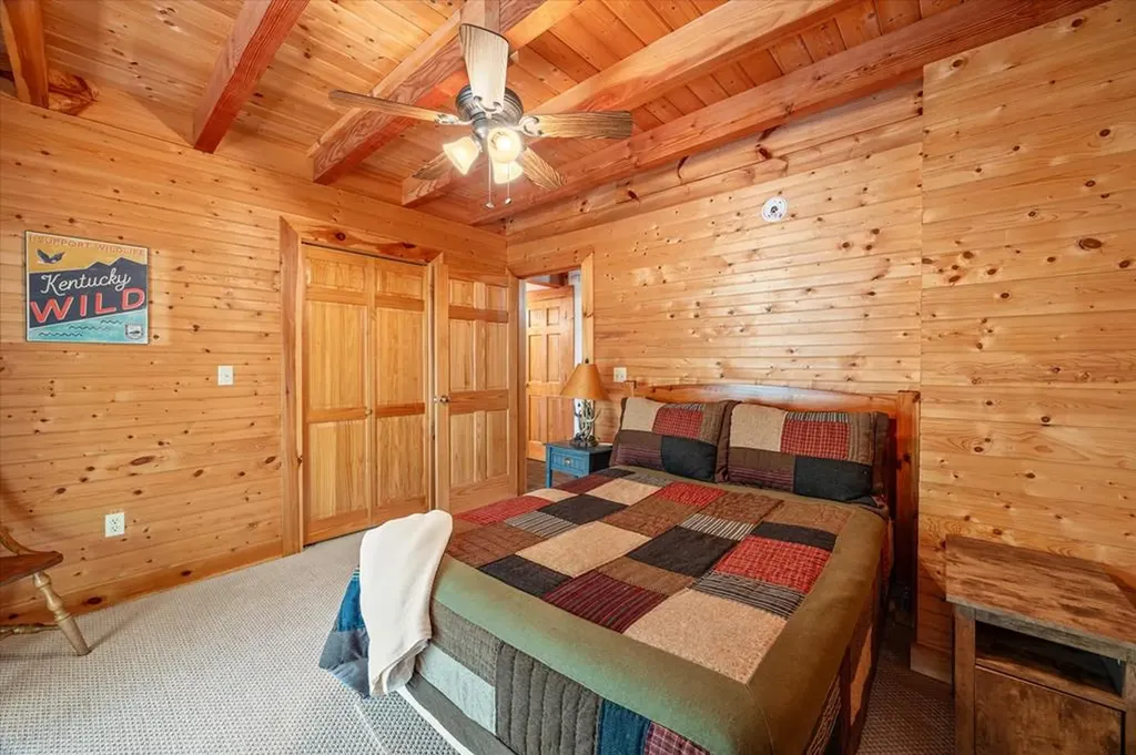 2321 Red Oak Ridge Road Celina TN 38551