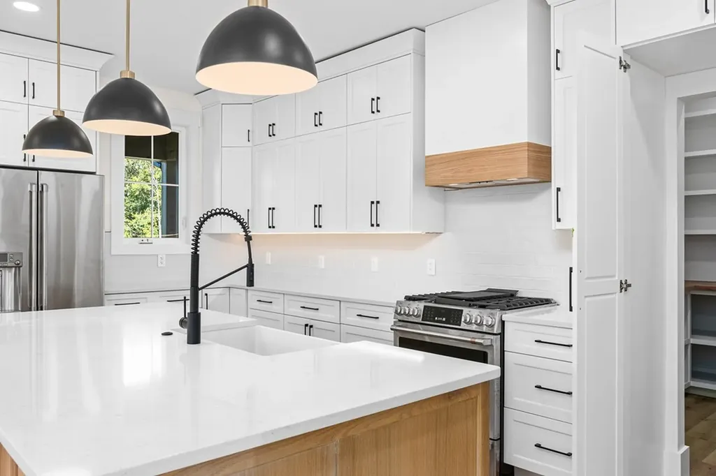 4203 Old Sparta Road Cookeville TN 38506