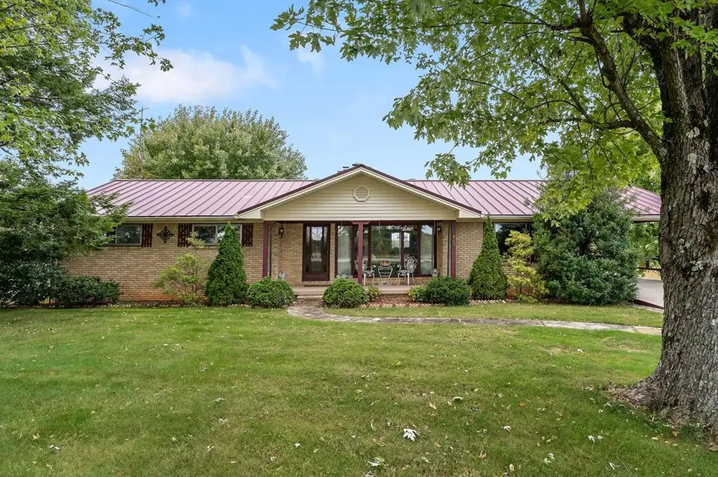 763 Oakley Allons Road Allons TN 38541