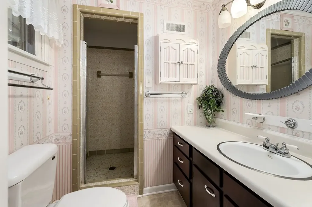 763 Oakley Allons Road Allons TN 38541