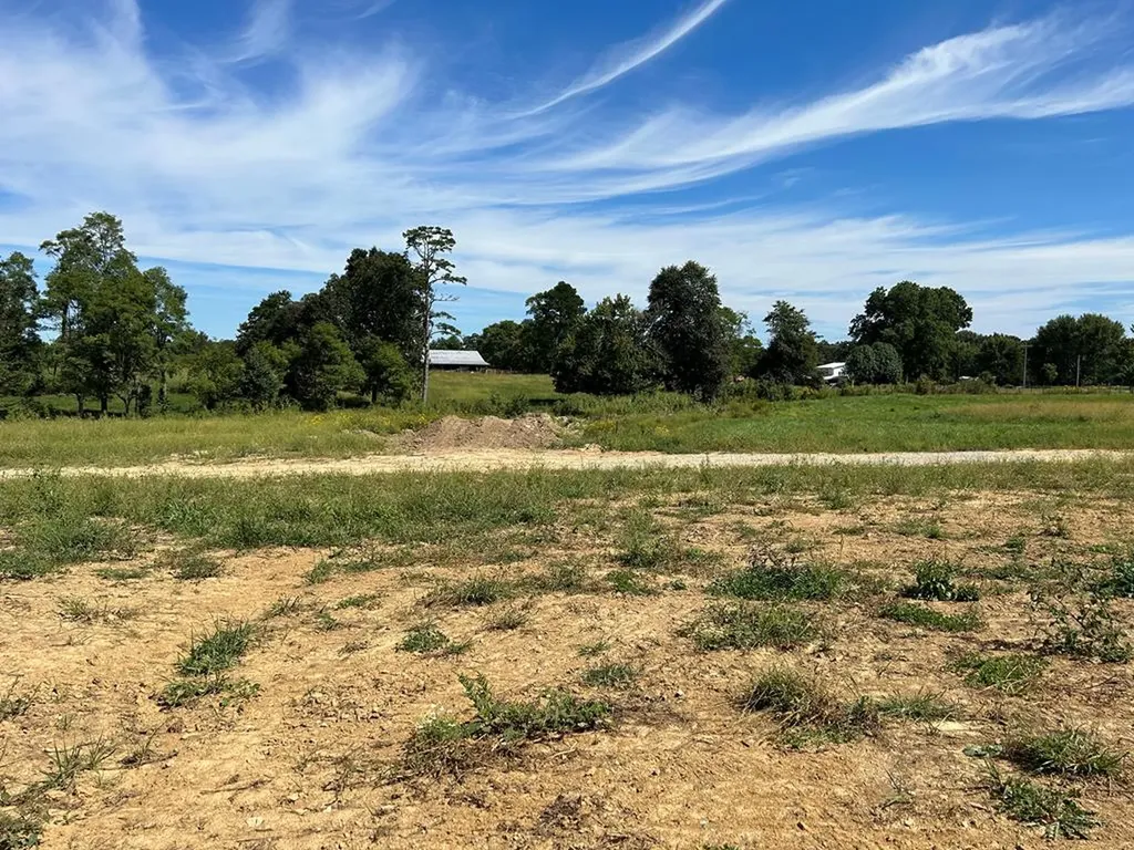 1240 S York Highway Jamestown TN 38556