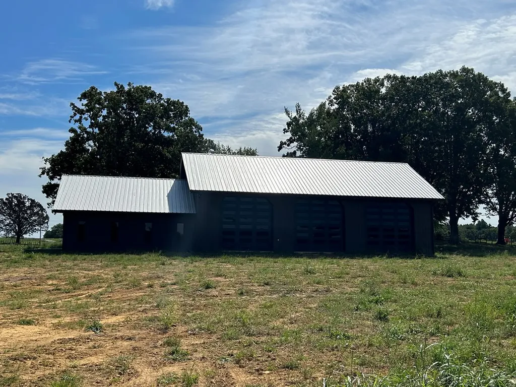 1240 S York Highway Jamestown TN 38556